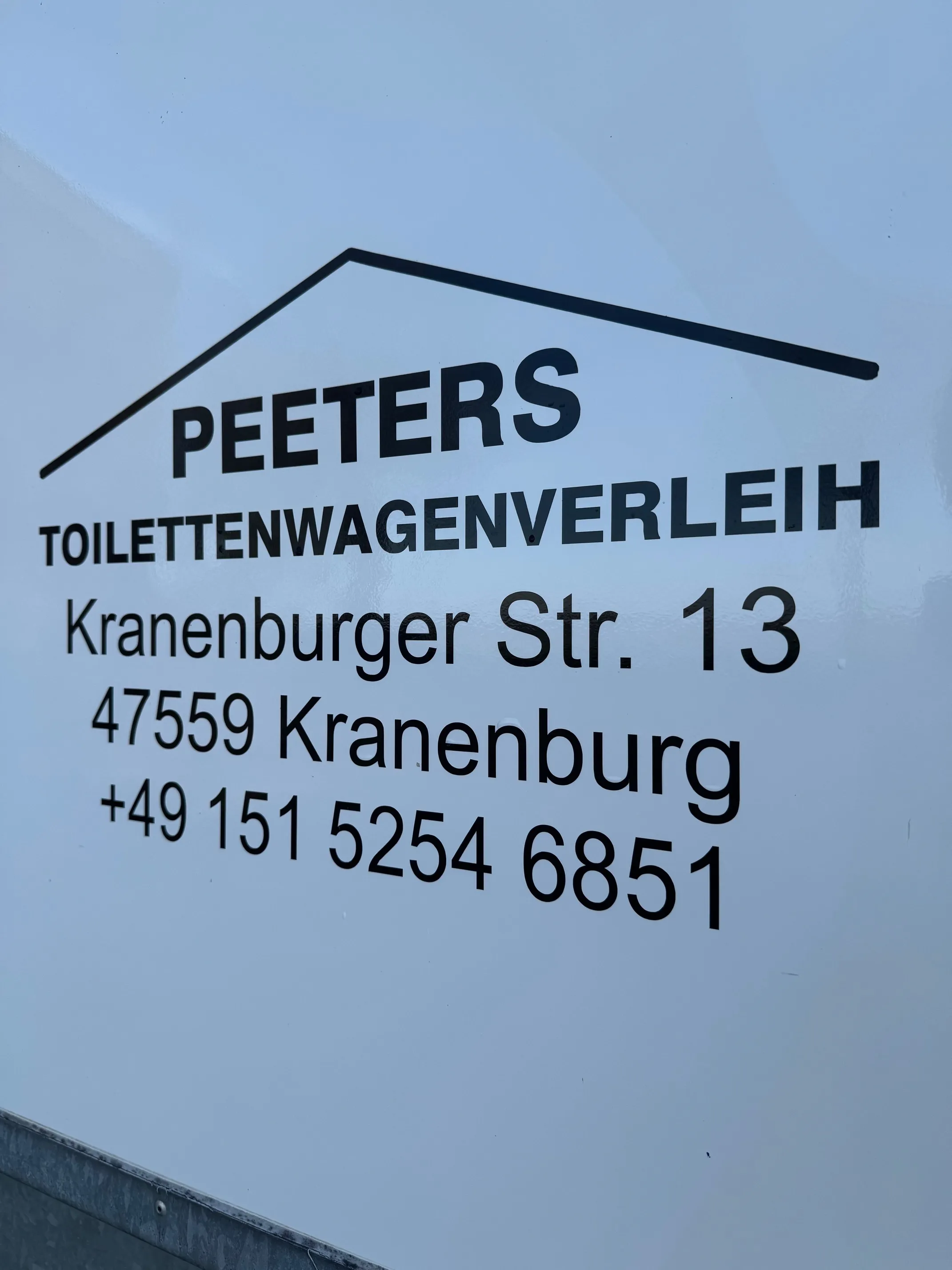 Peeters - Toilettenwagenverleih