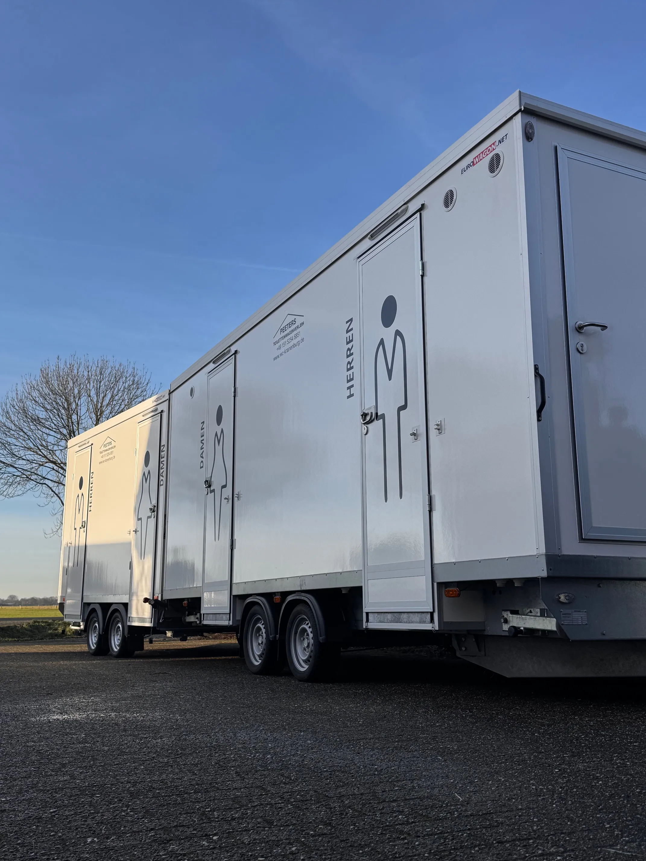 Peeters - Toilettenwagenverleih